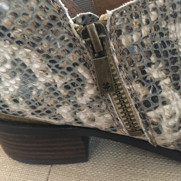 LUCKY BOOTIES - Picture 4 of 6